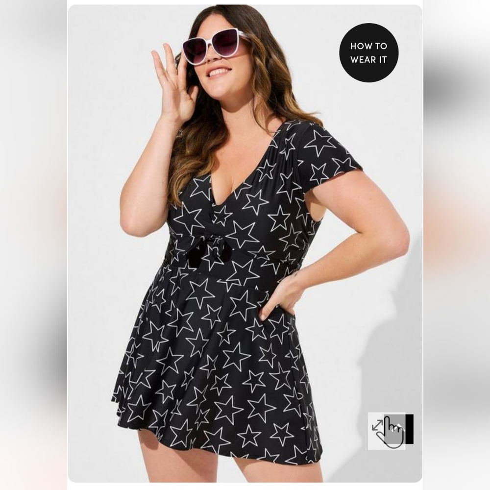 NWT, TORRID WOMEN'S SWIMSUIT IN SIZE 1X